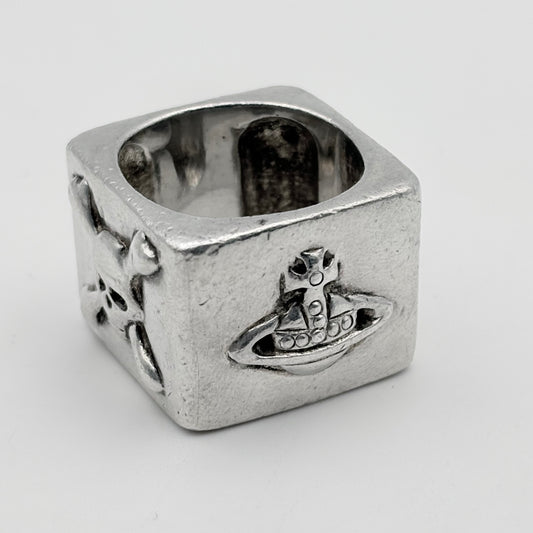 Vivienne Westwood リング
