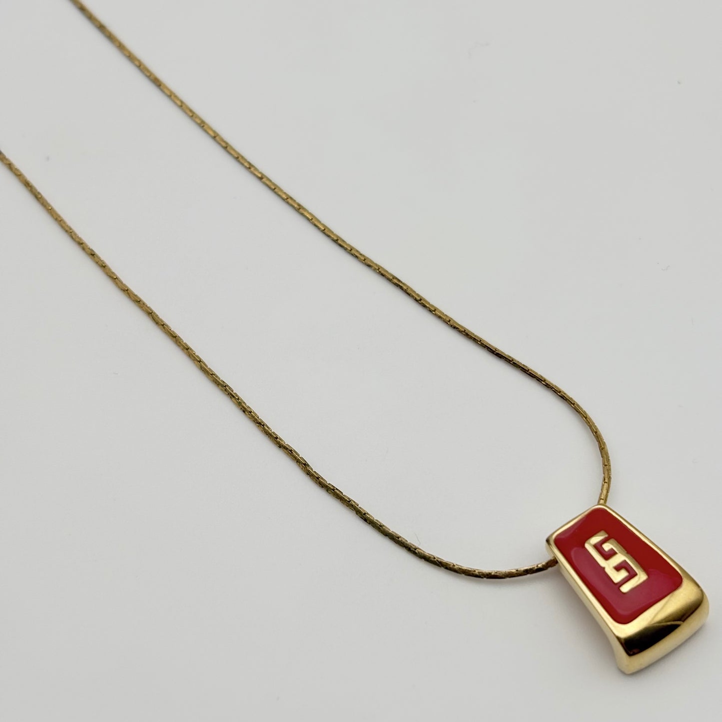 GIVENCHY ネックレス