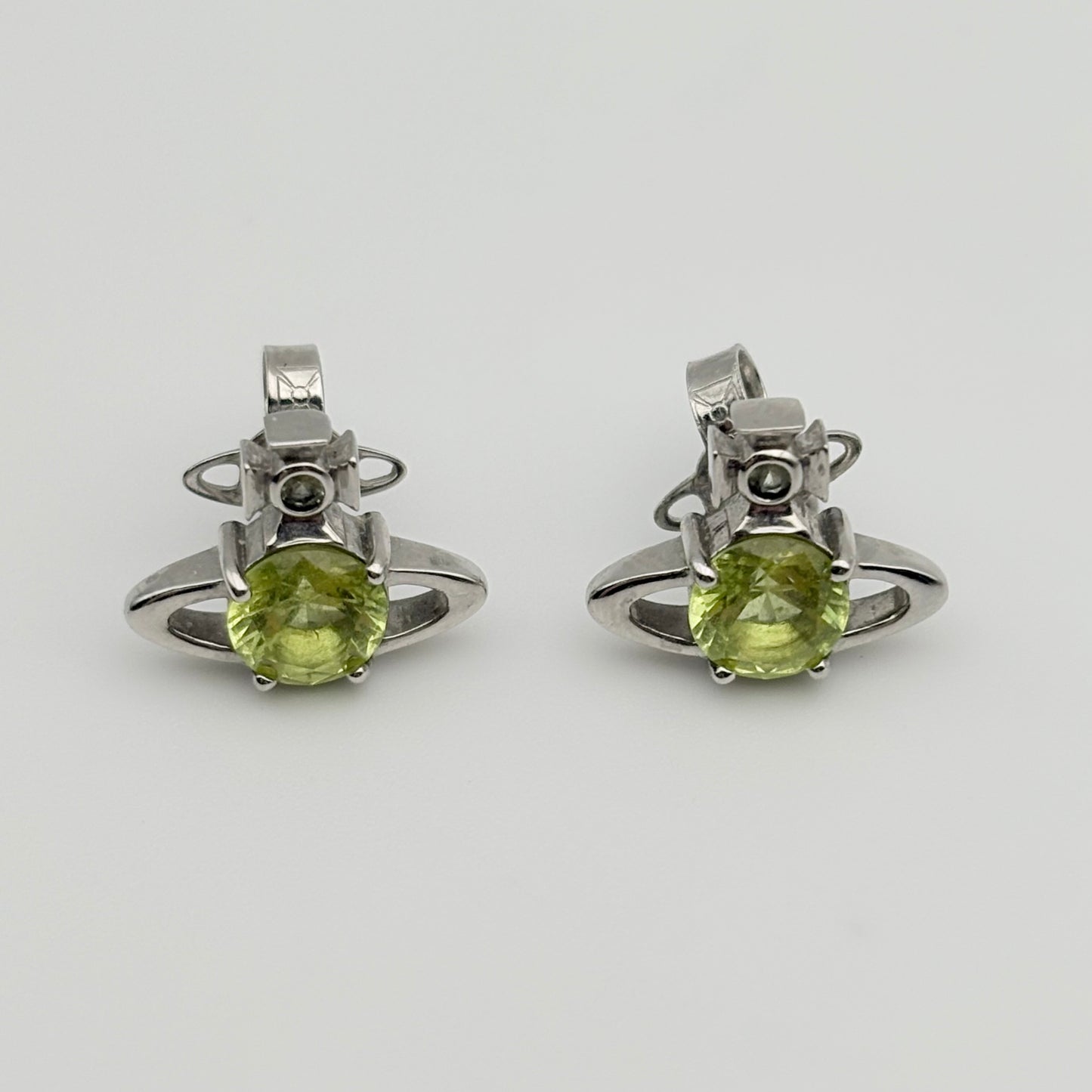Vivienne Westwood ピアス