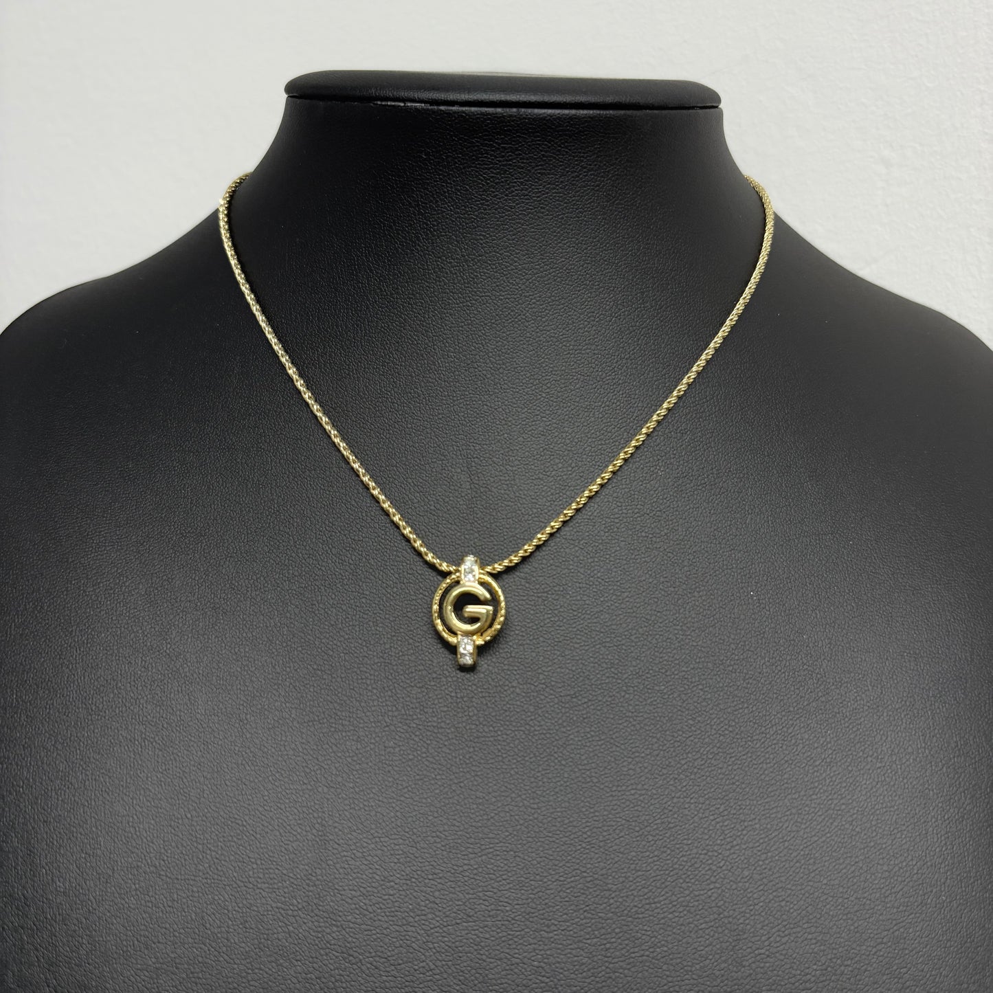 GIVENCHY ネックレス