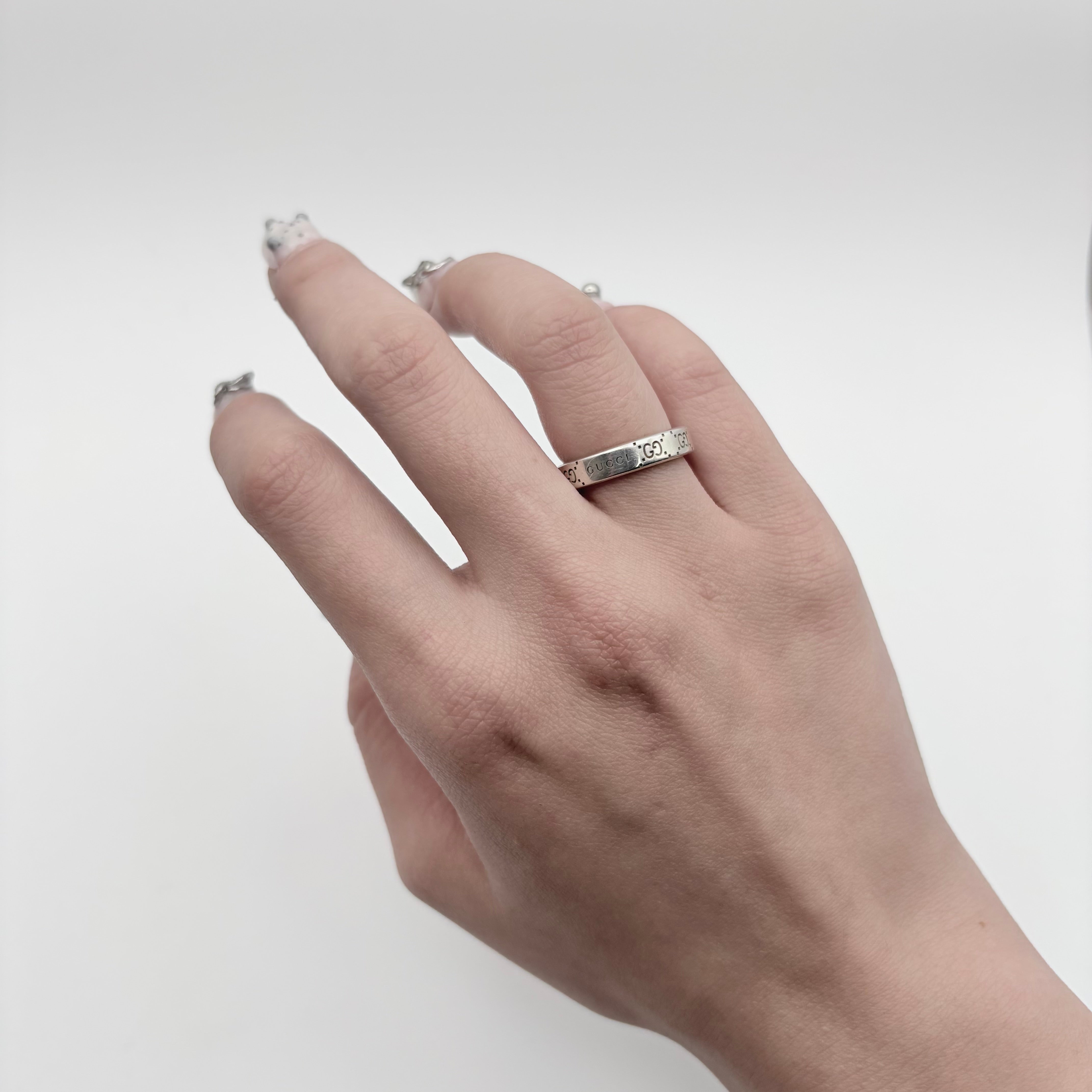 GUCCI リング