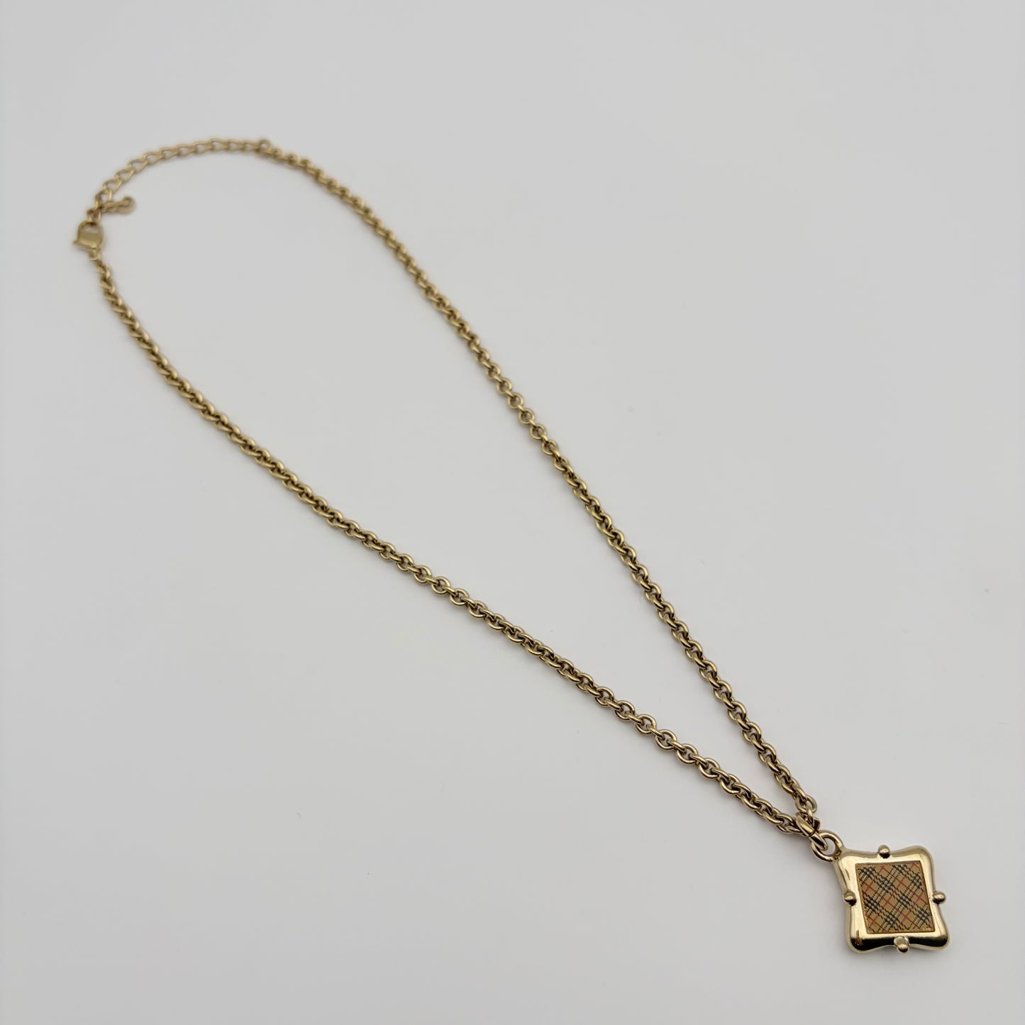 Burberry ネックレス