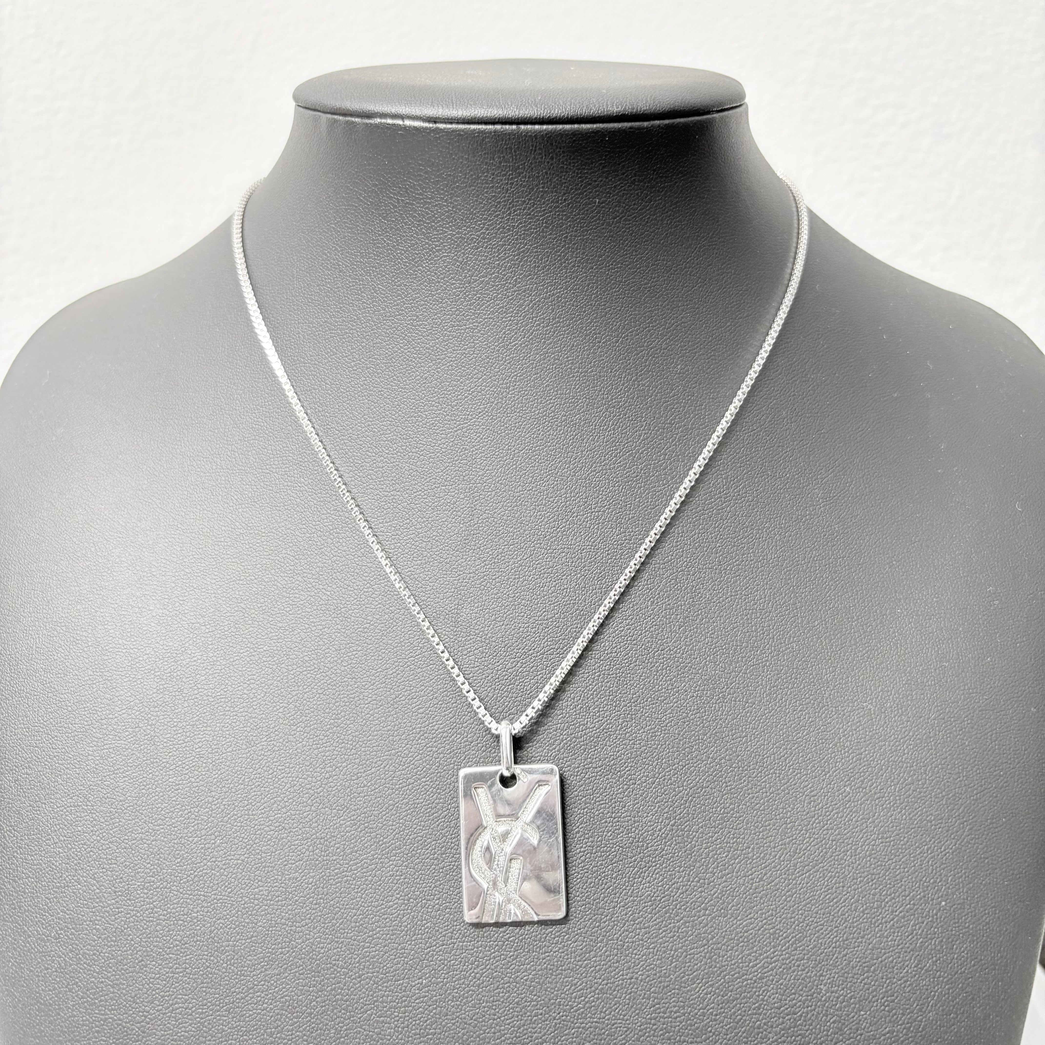 Yves Saint Laurent ネックレス