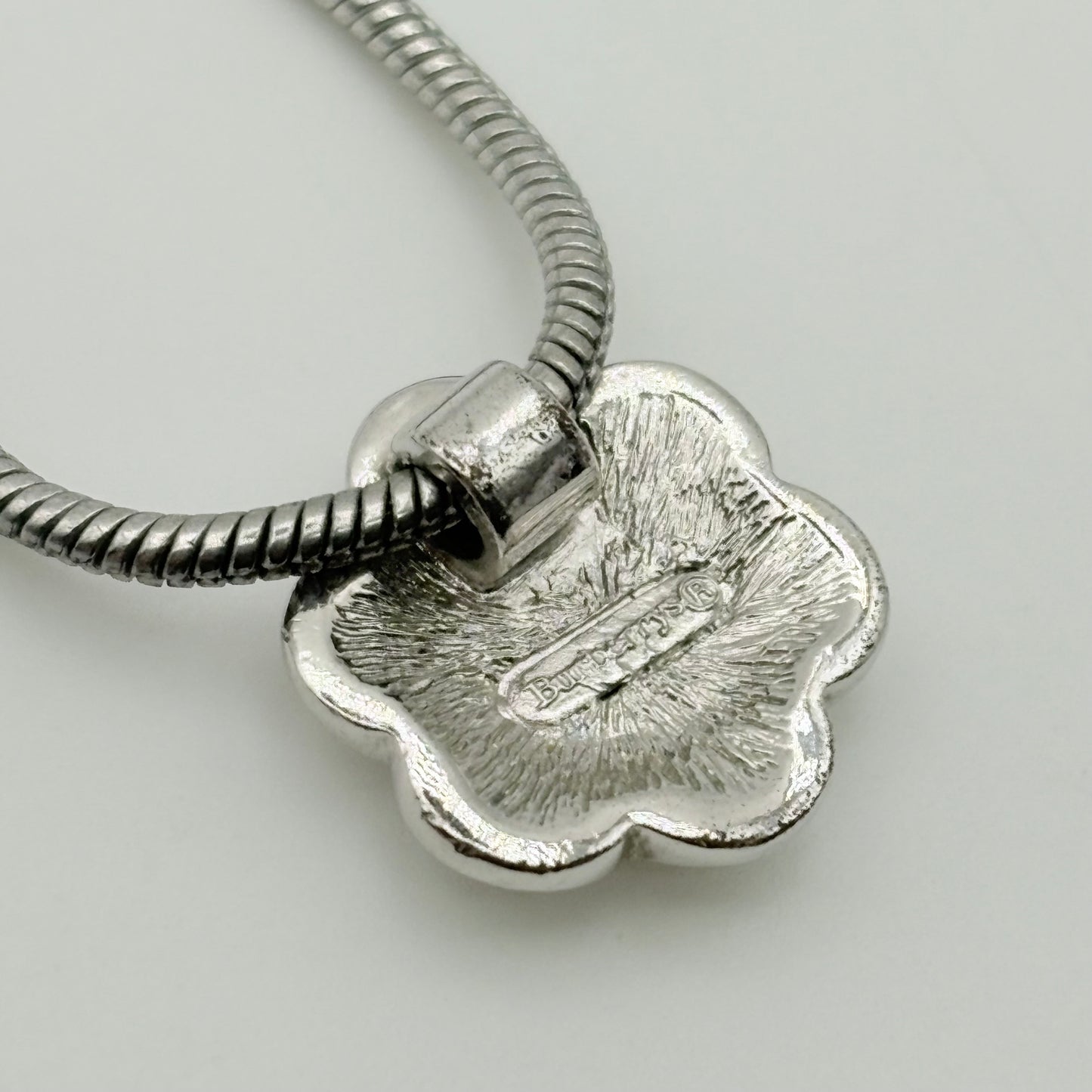 Burberry ネックレス