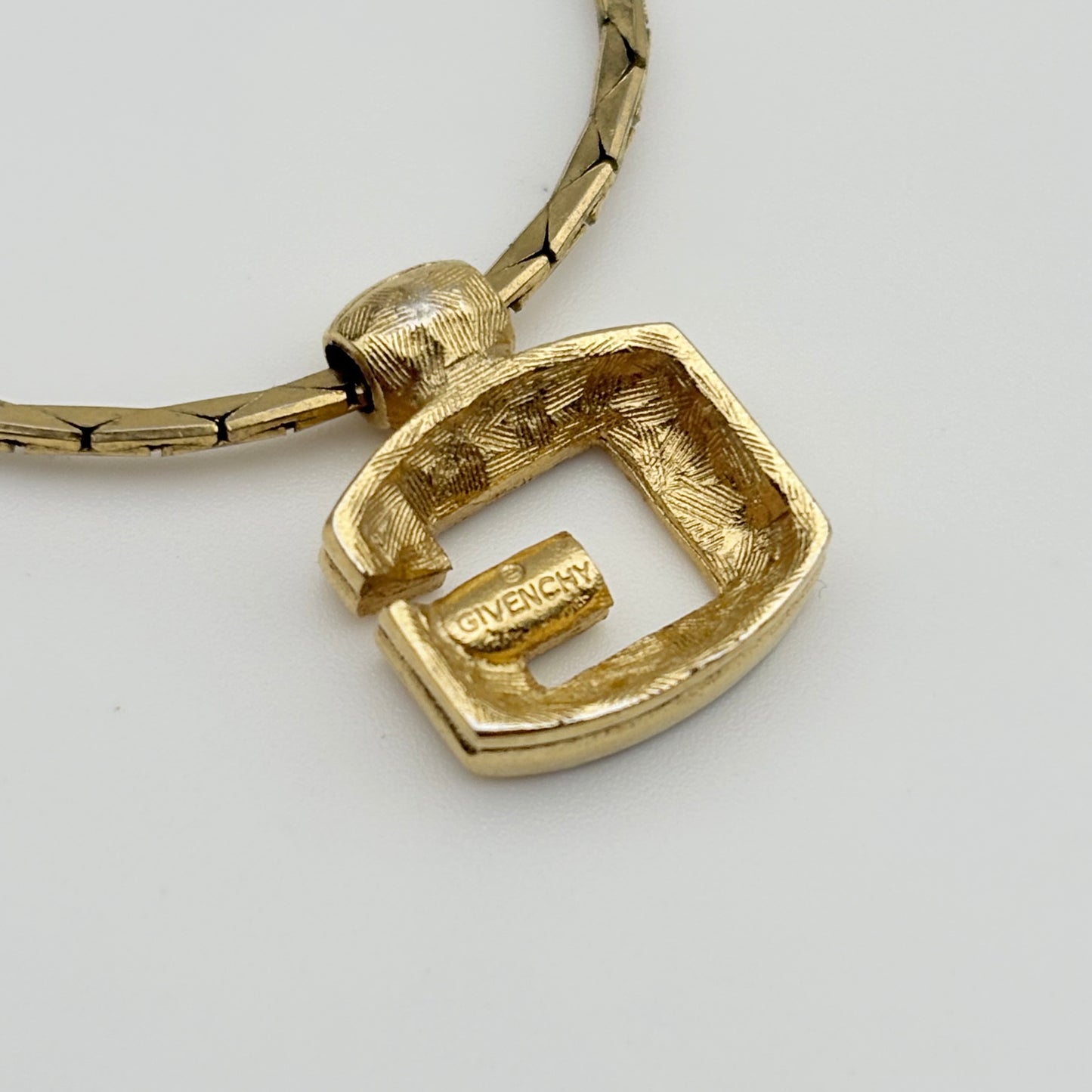GIVENCHY ネックレス