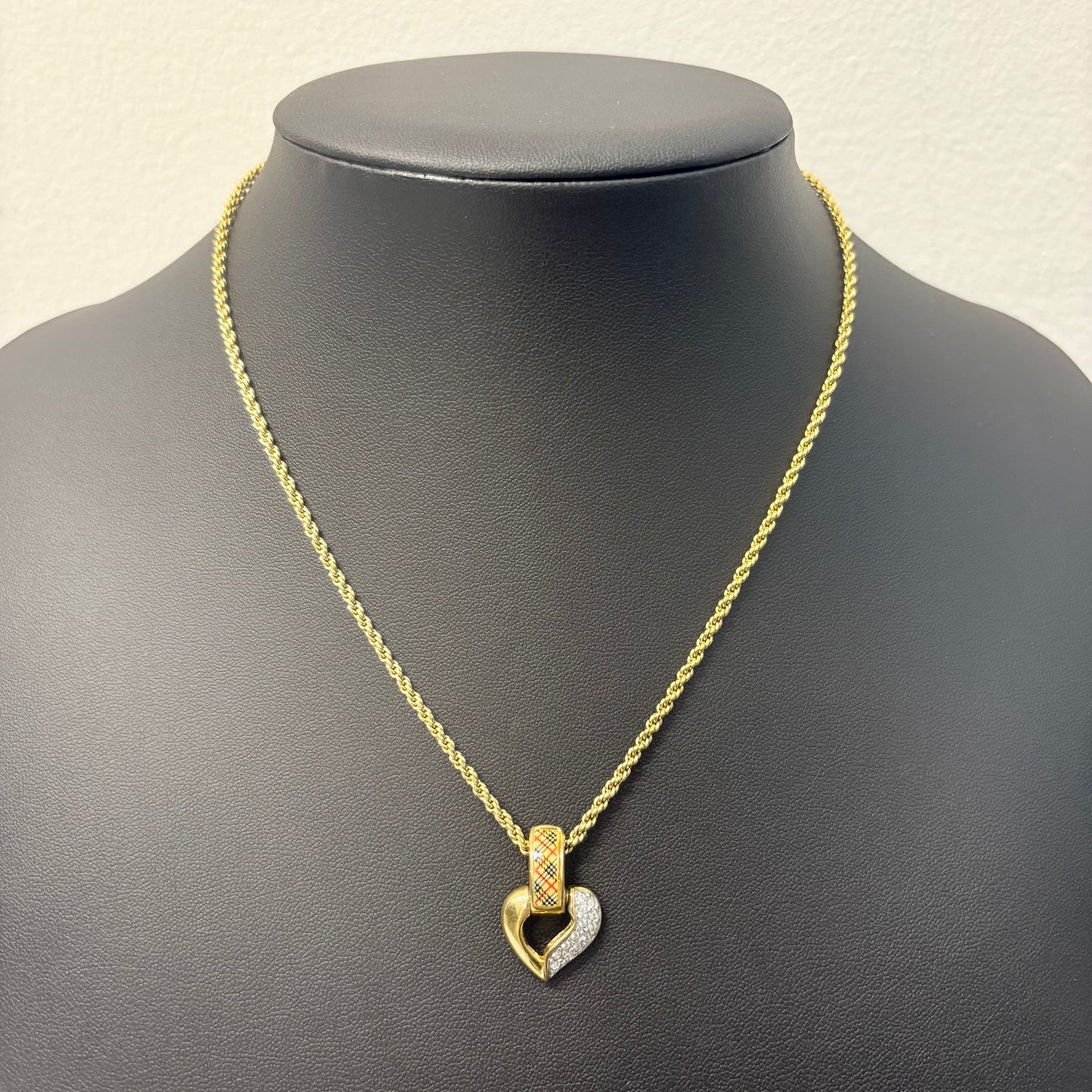 Burberry ネックレス