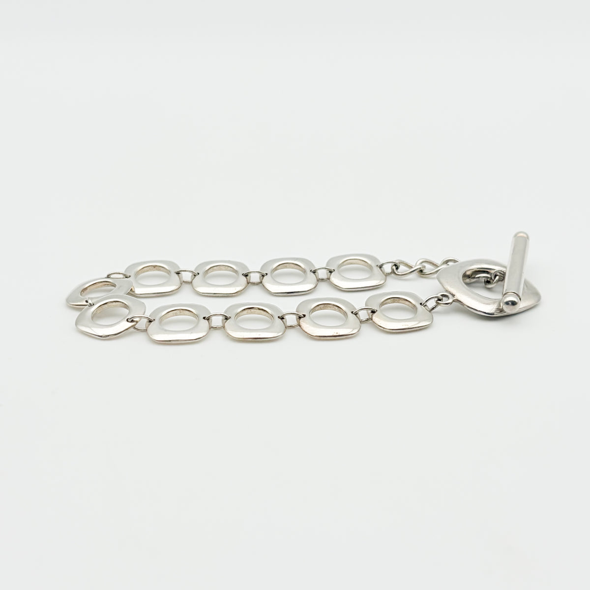 Tiffany&Co. スクエア クッション リンク ブレスレット