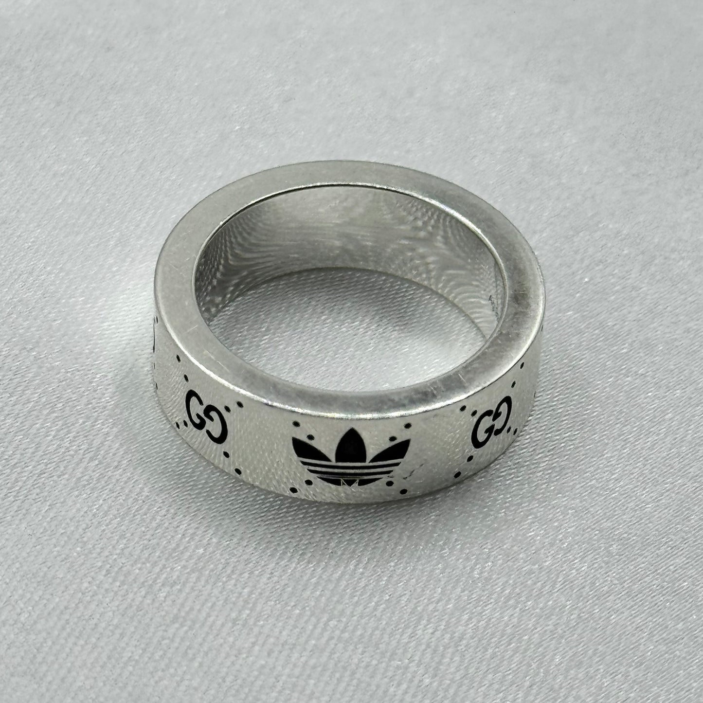GUCCI ×adidasリング 複数あり 75