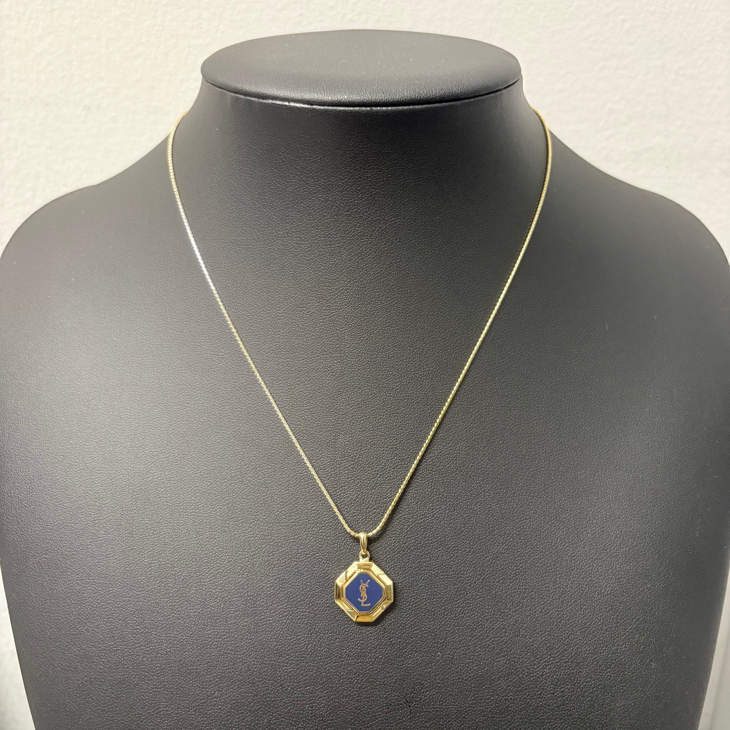 Yves Saint Laurent ネックレス