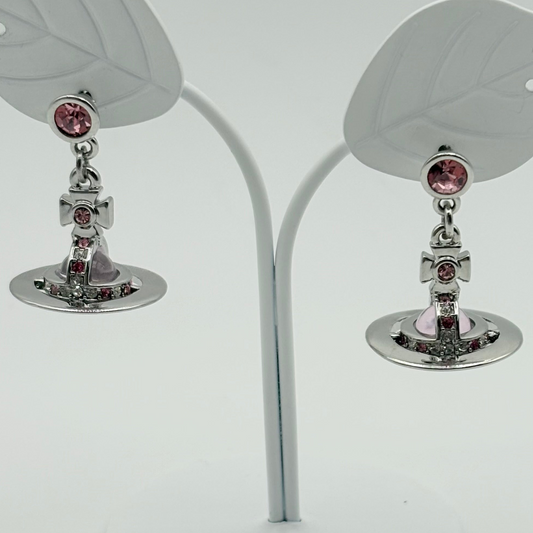 Vivienne Weswood ピアス