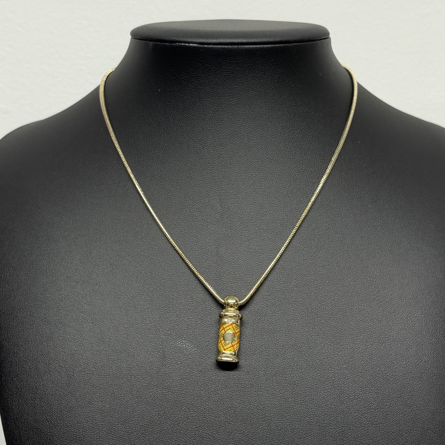 BURBERRY ネックレス