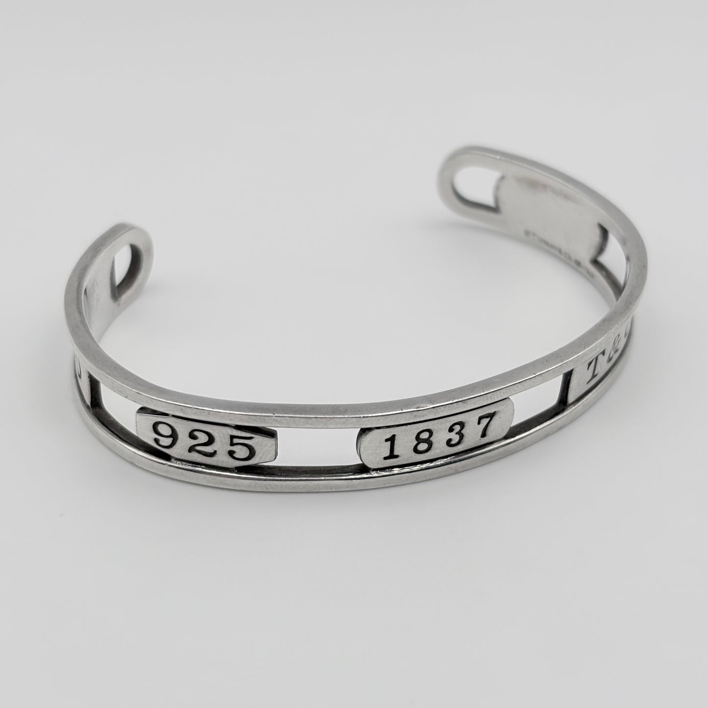 Tiffany&Co. バングル