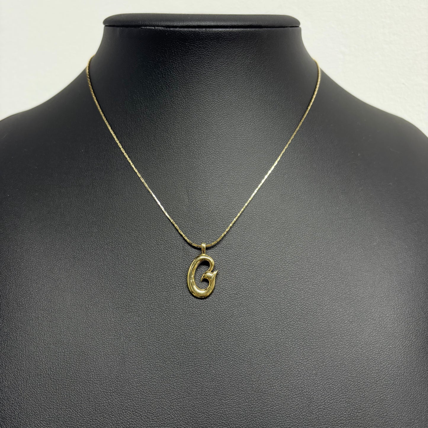 GIVENCHY ネックレス