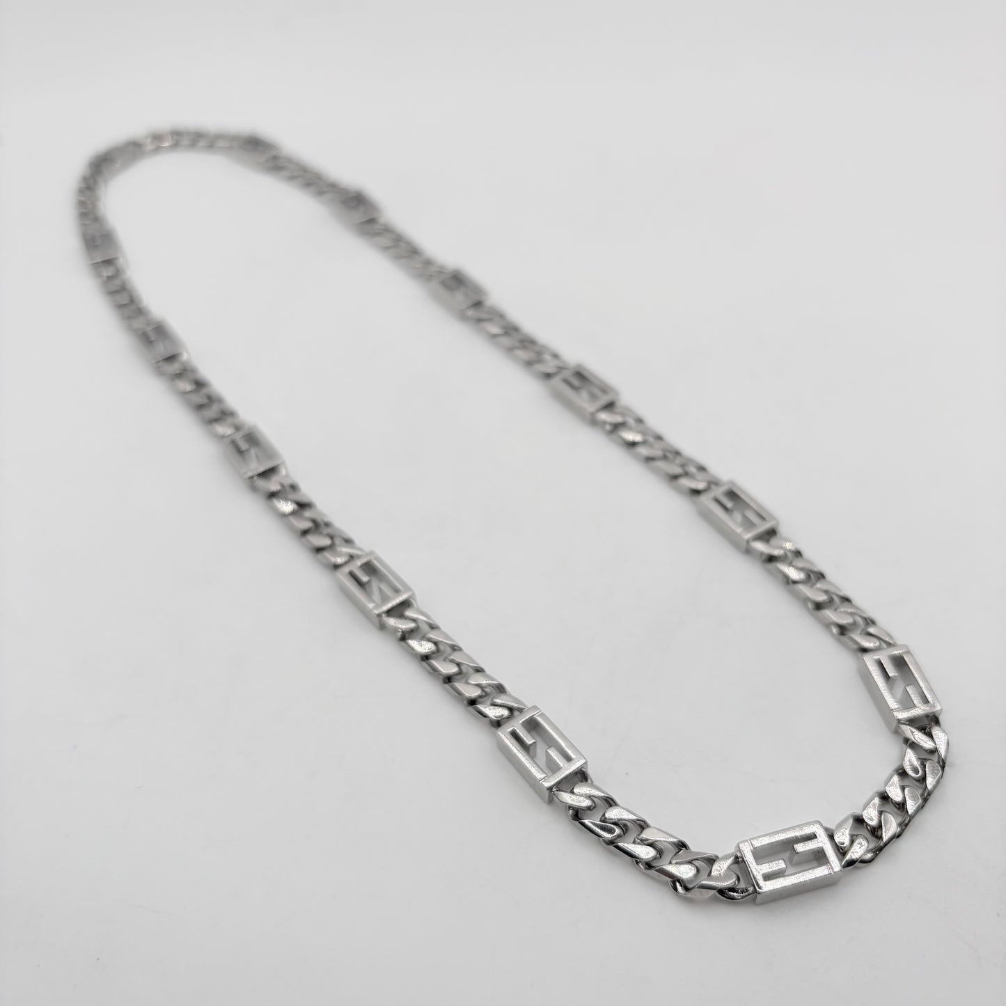 FENDI ネックレス