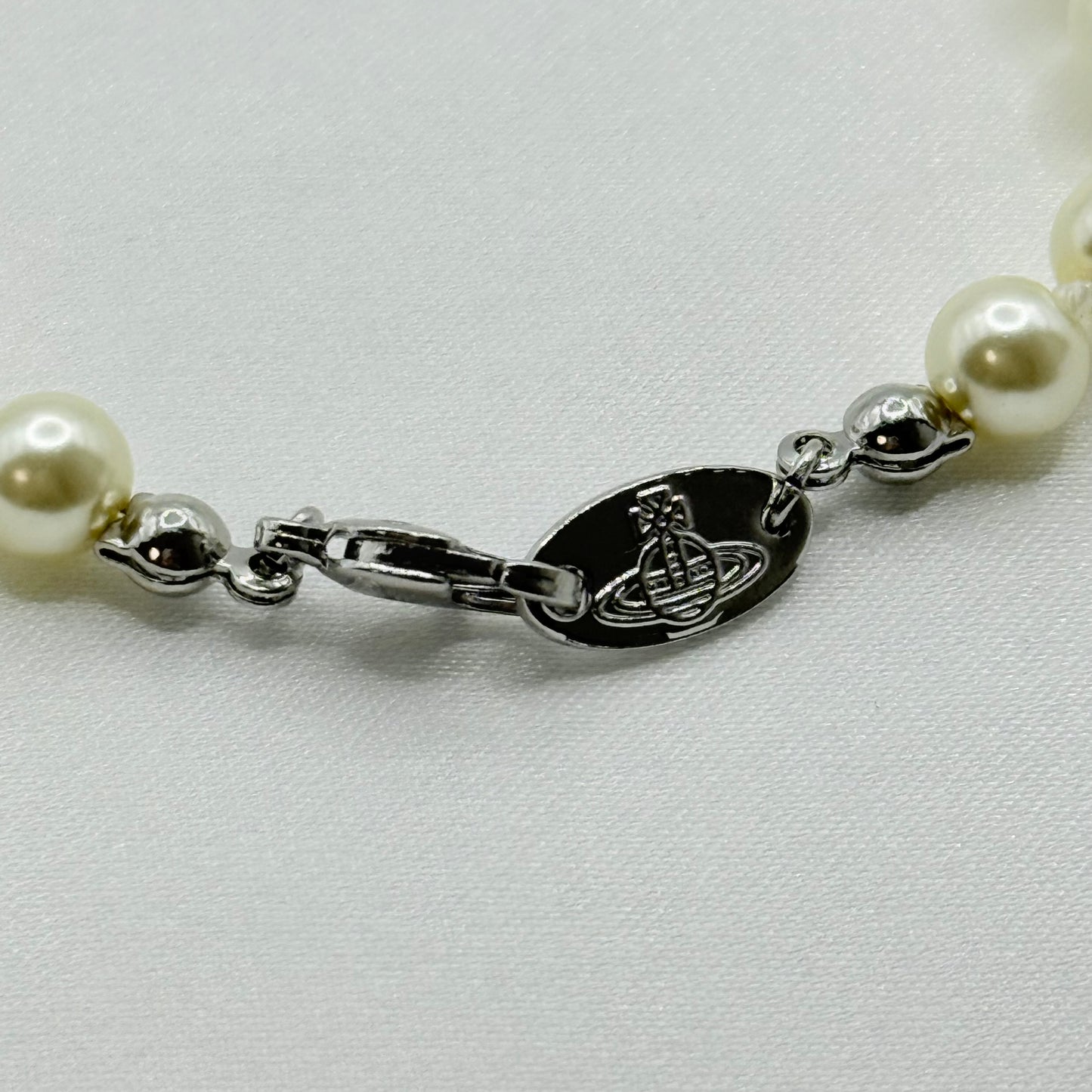 MINI BAS RELIEF PEARL Vivienne Westwood パールネックレス 116