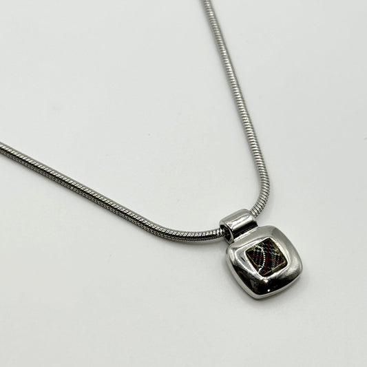 Burberry ネックレス