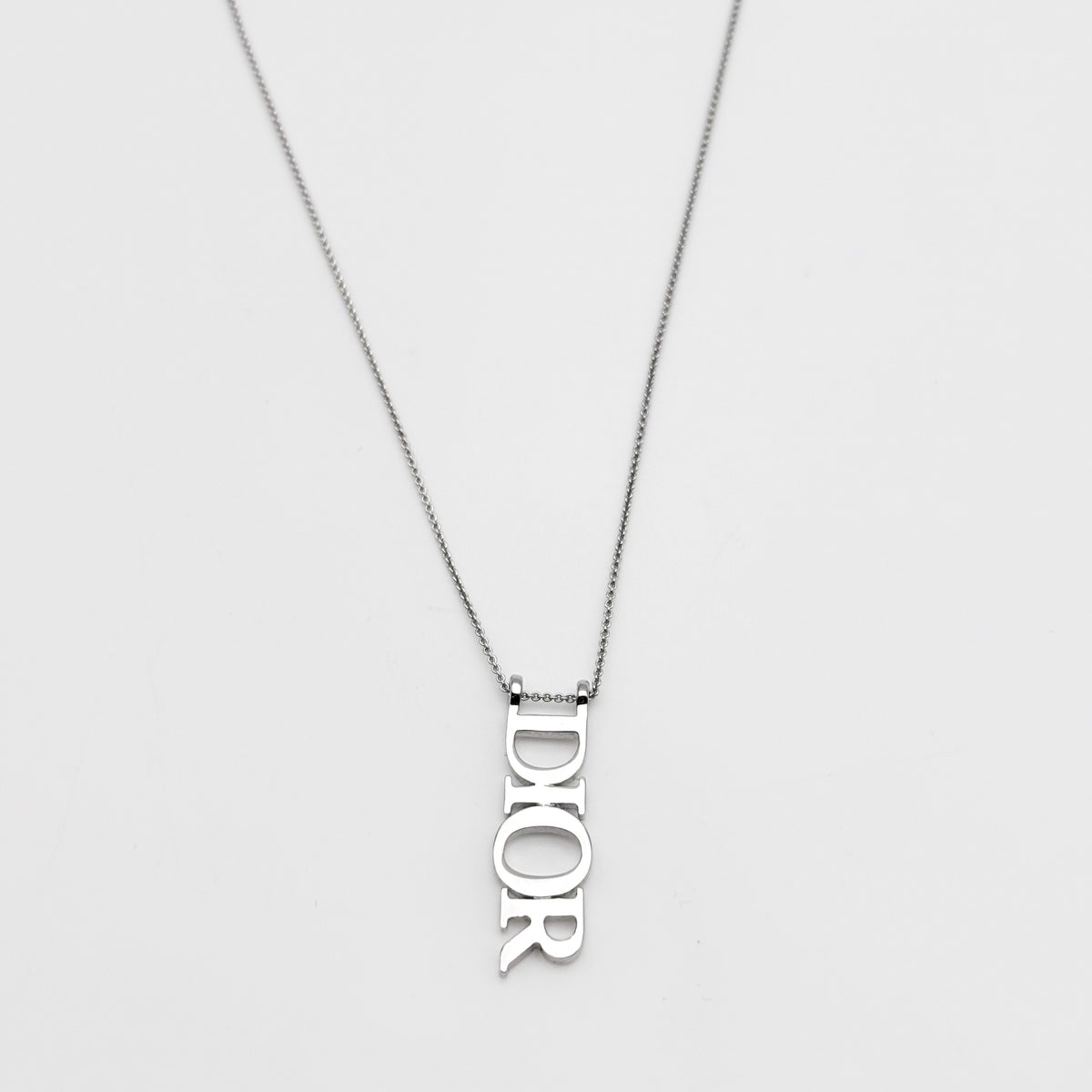 DIOR ネックレス