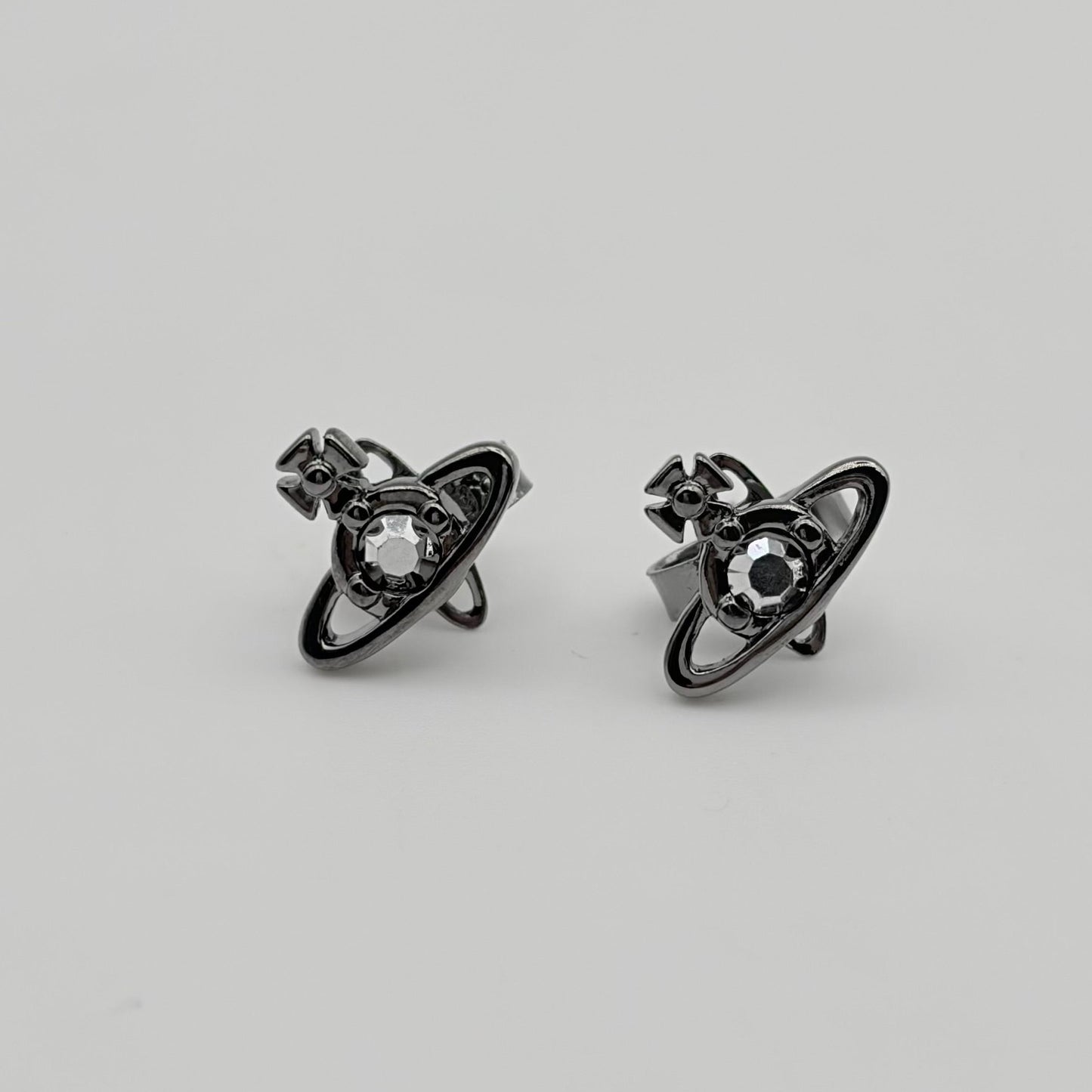 Vivienne Westwood ピアス