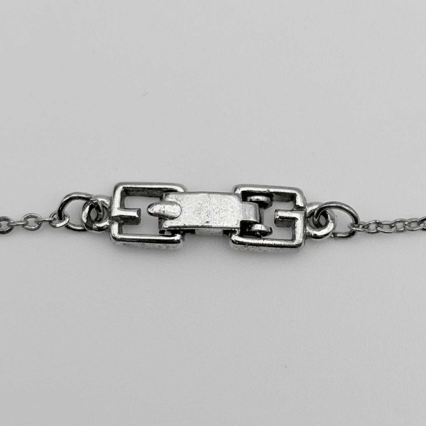 GIVENCHY ネックレス