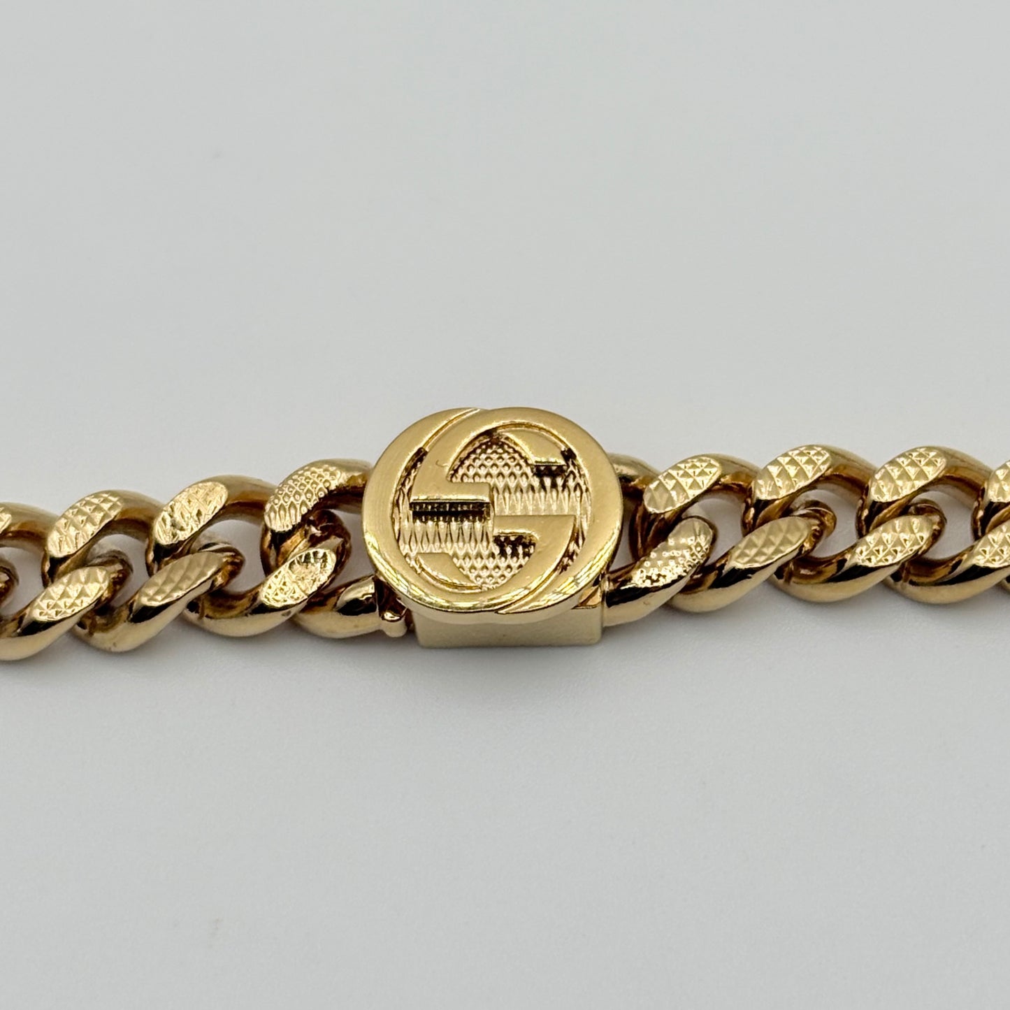 GUCCI adidas ネックレス