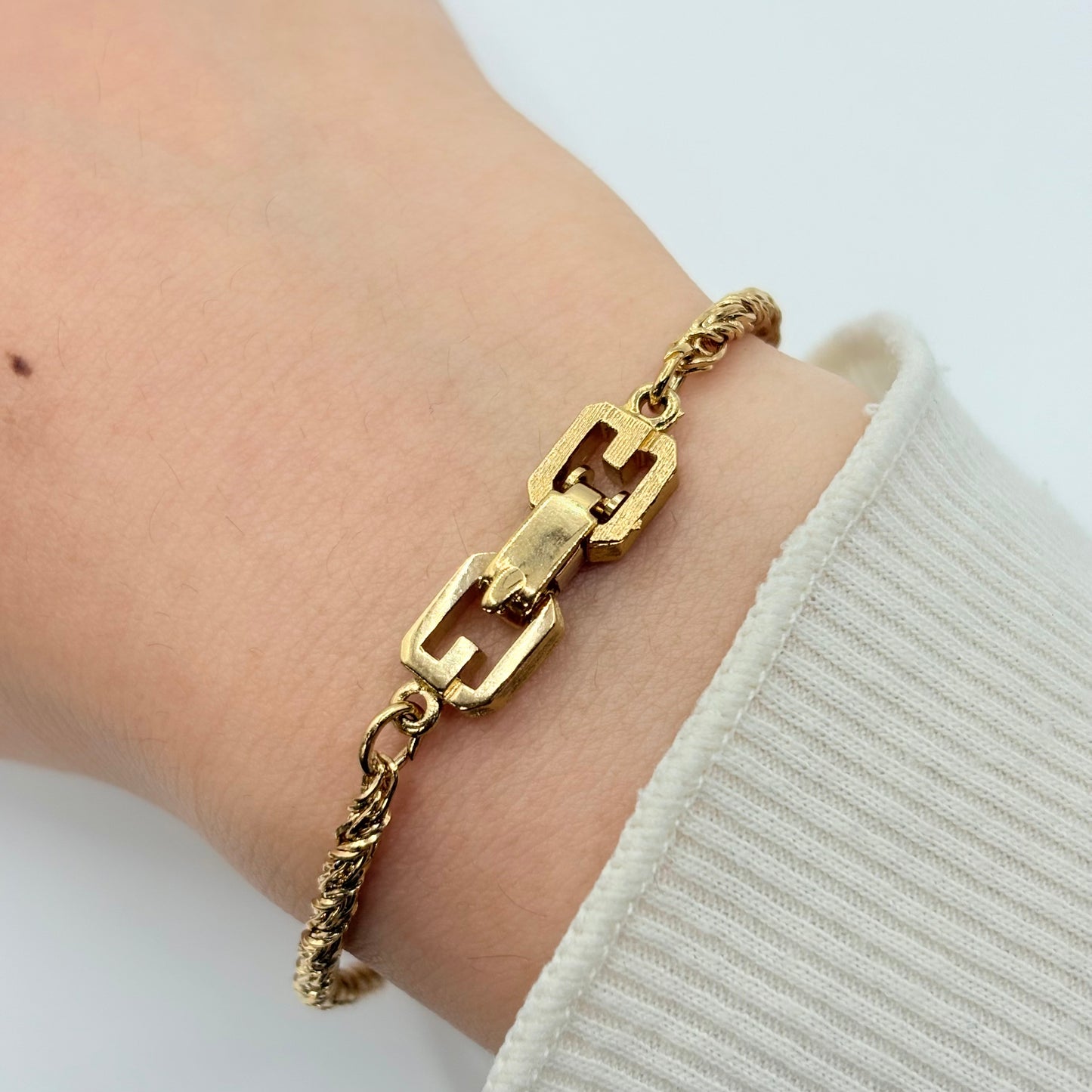 GIVENCHY ブレスレット 667