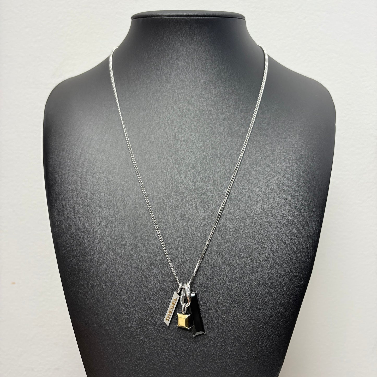 DIESEL ネックレス