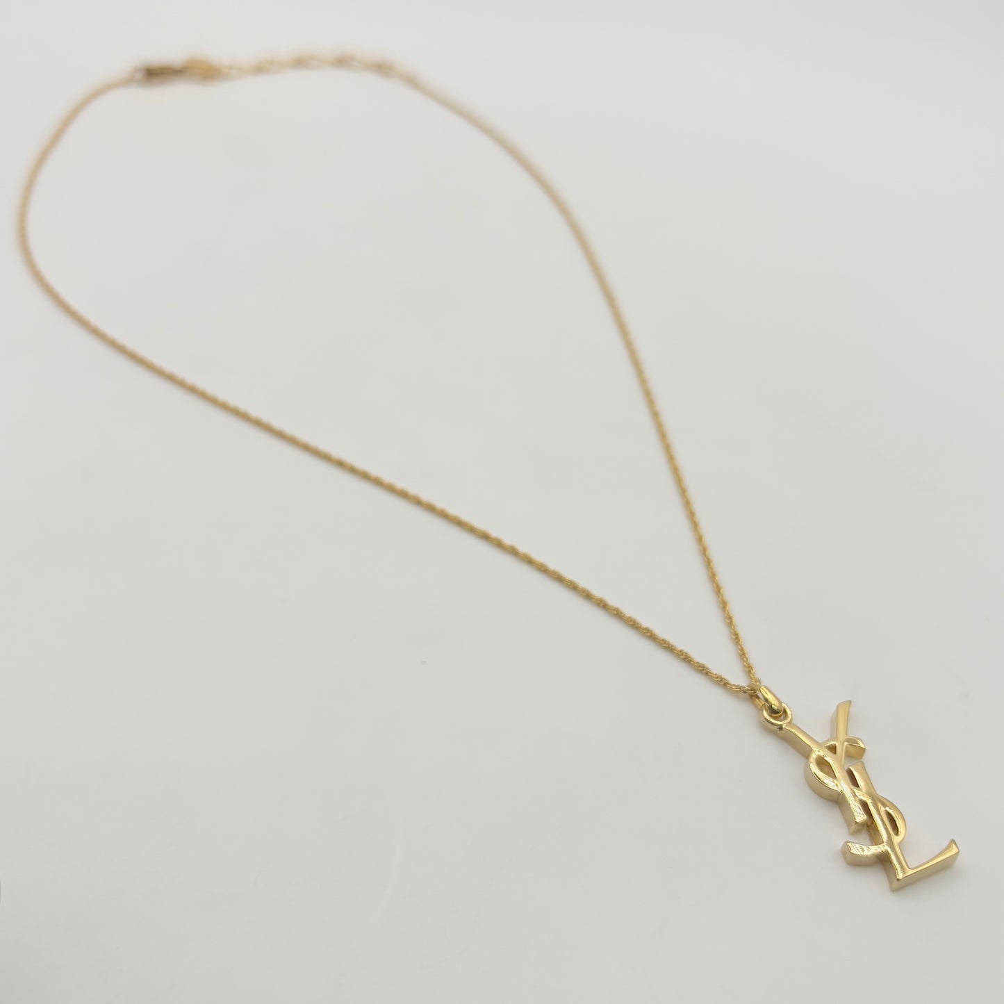 Yves Saint Laurent ネックレス