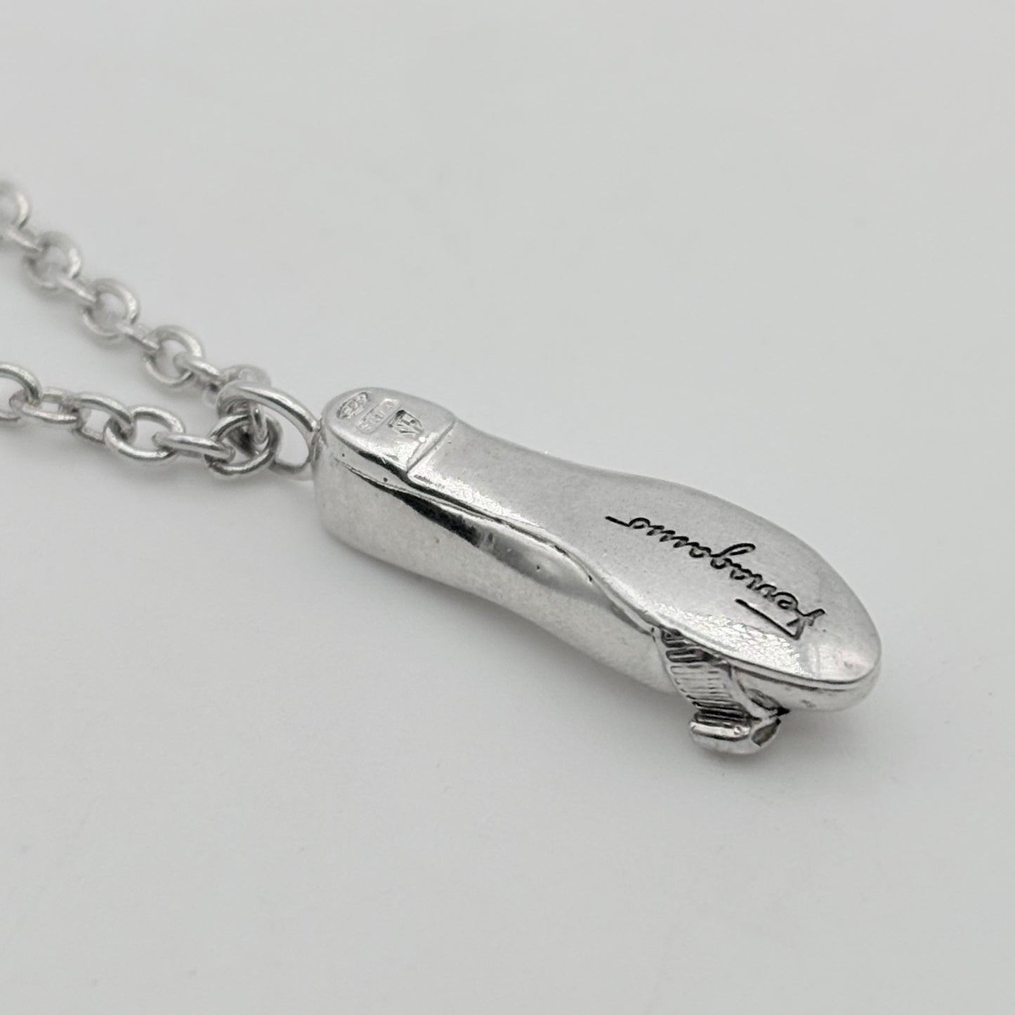 Ferragamo ネックレス