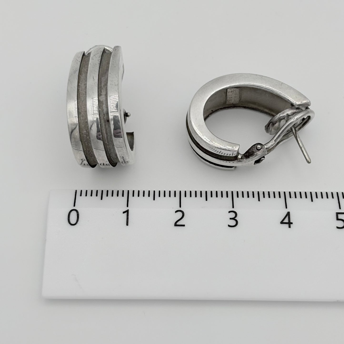 Tiffany＆Co. ピアス