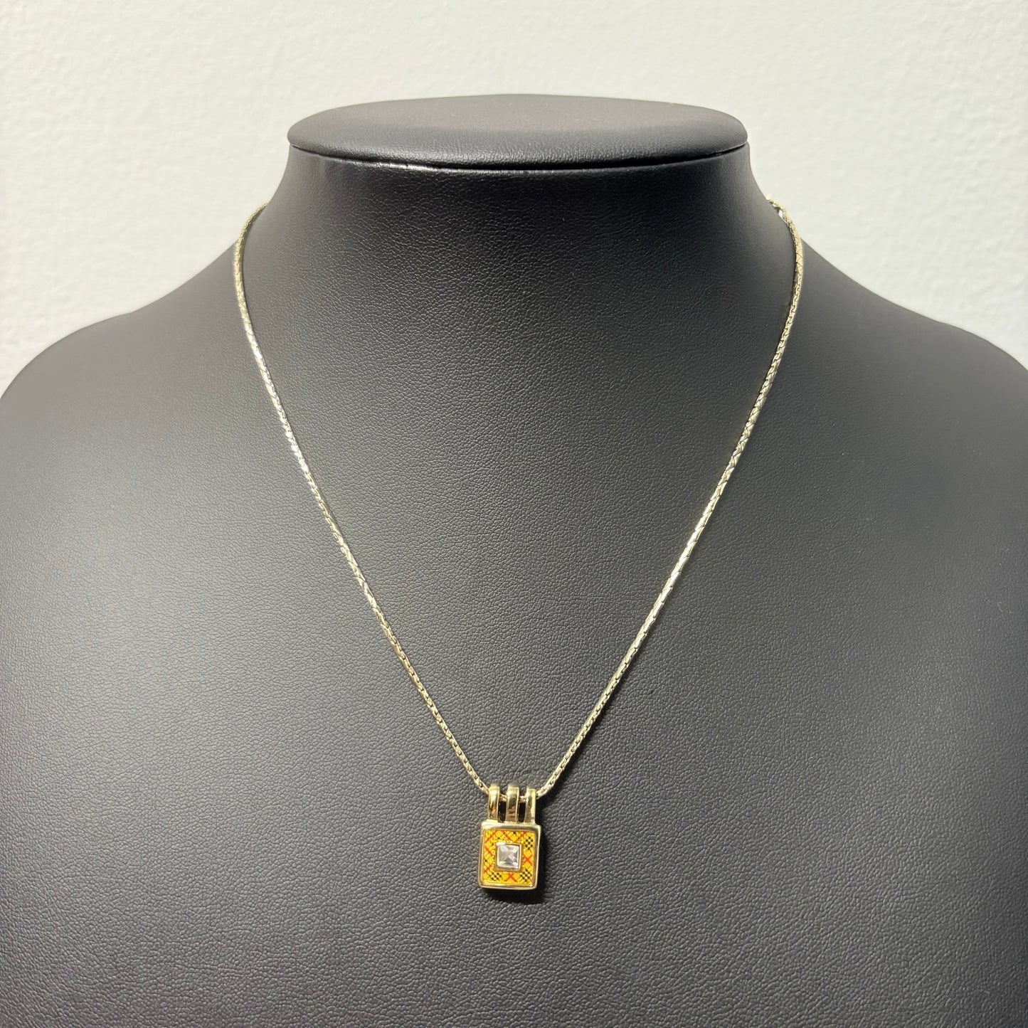 Burberry ネックレス