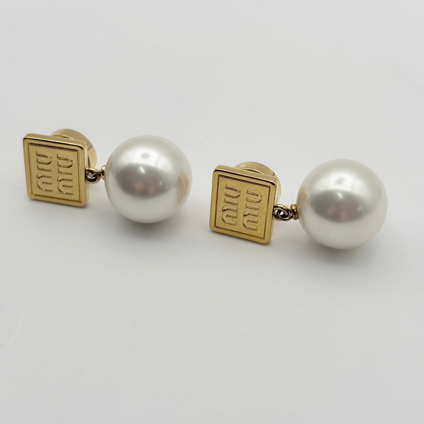 miu miu ピアス