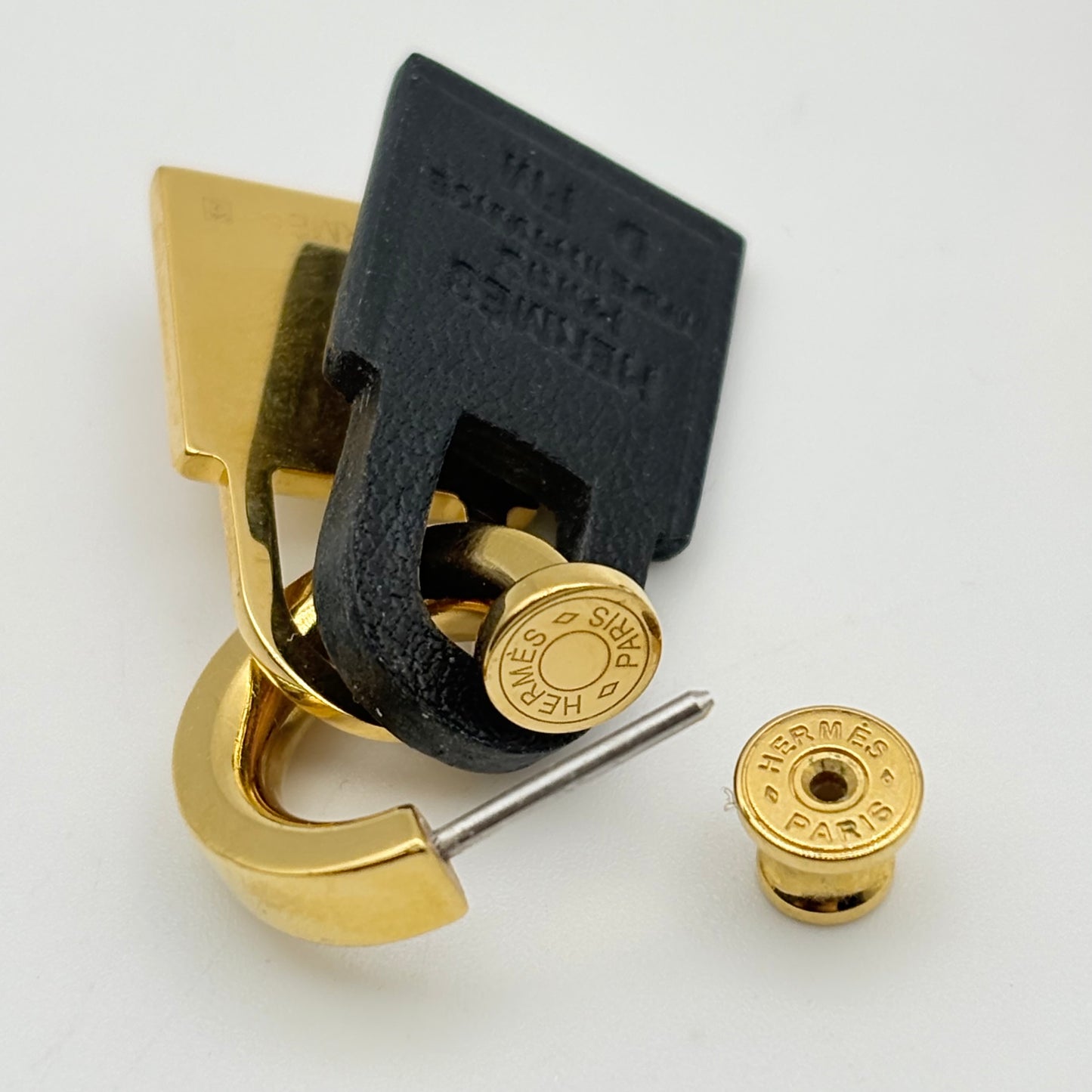 HERMES ピアス