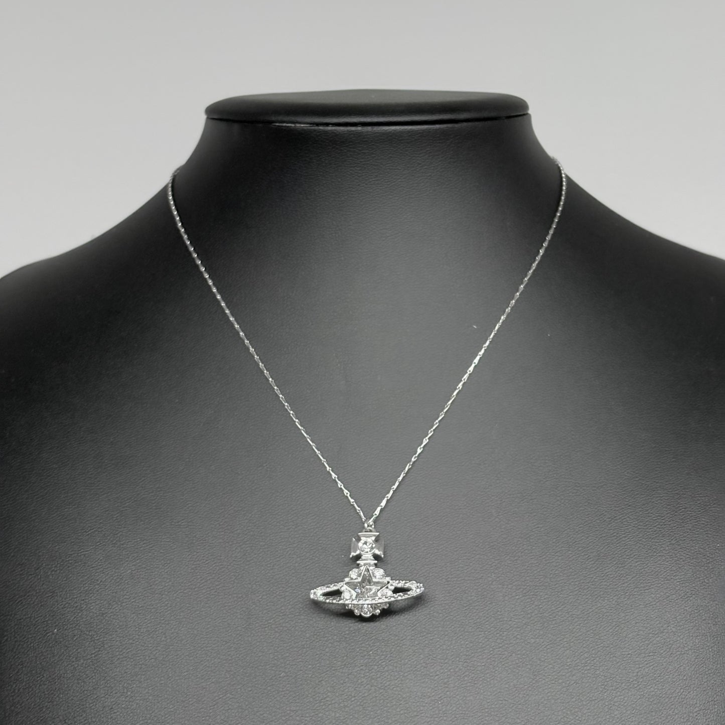 Vivienne Westwood ネックレス