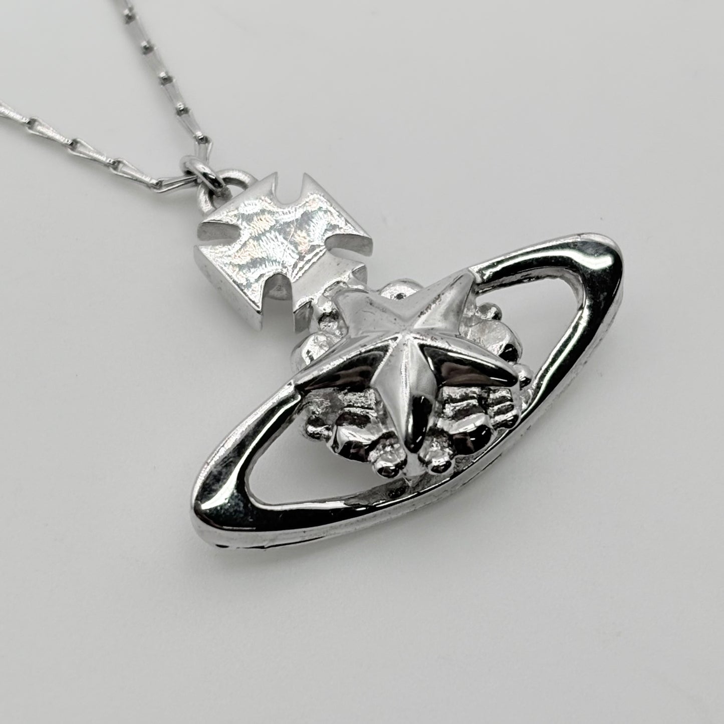 Vivienne Westwood ネックレス