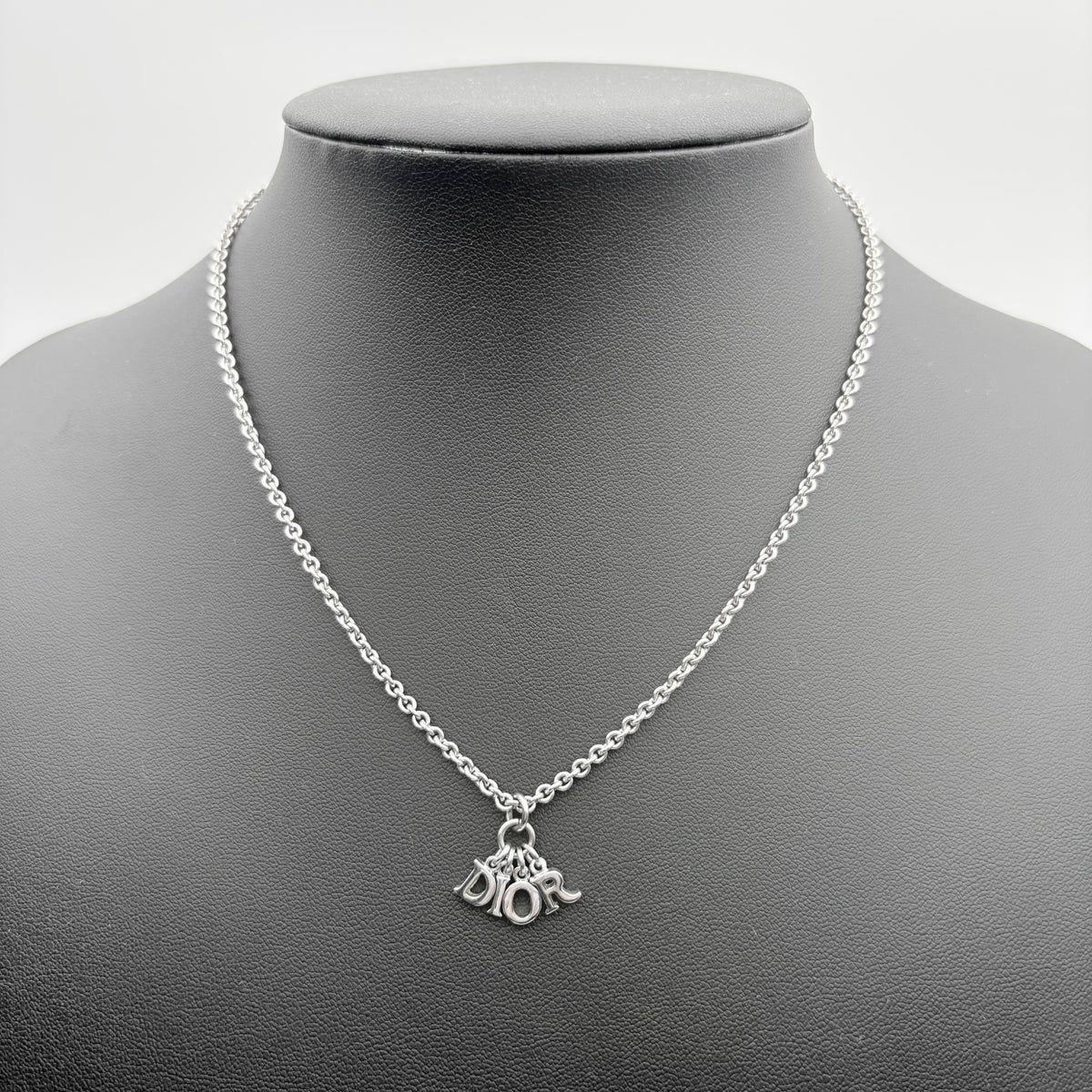 DIOR ネックレス