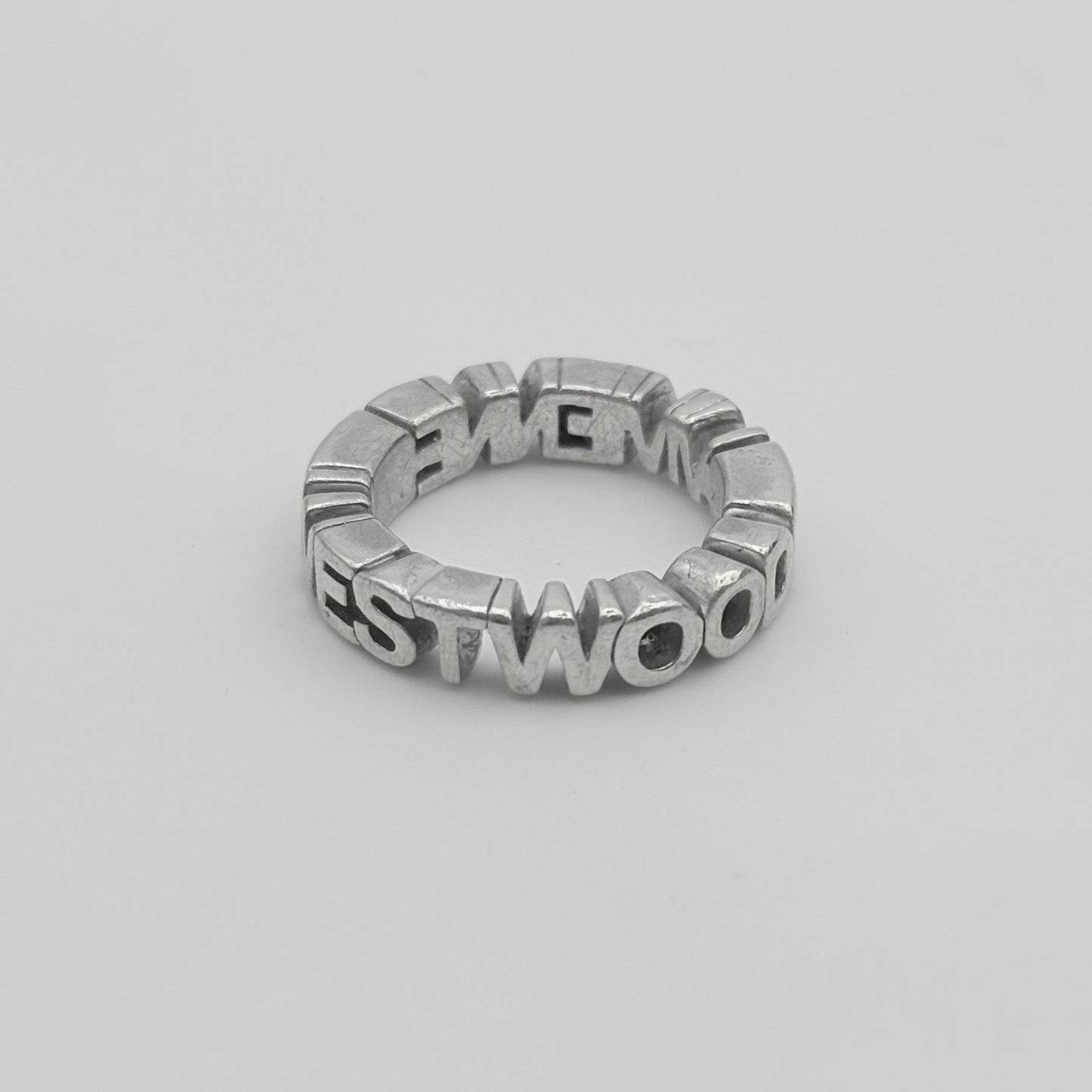 Vivienne Westwood リング