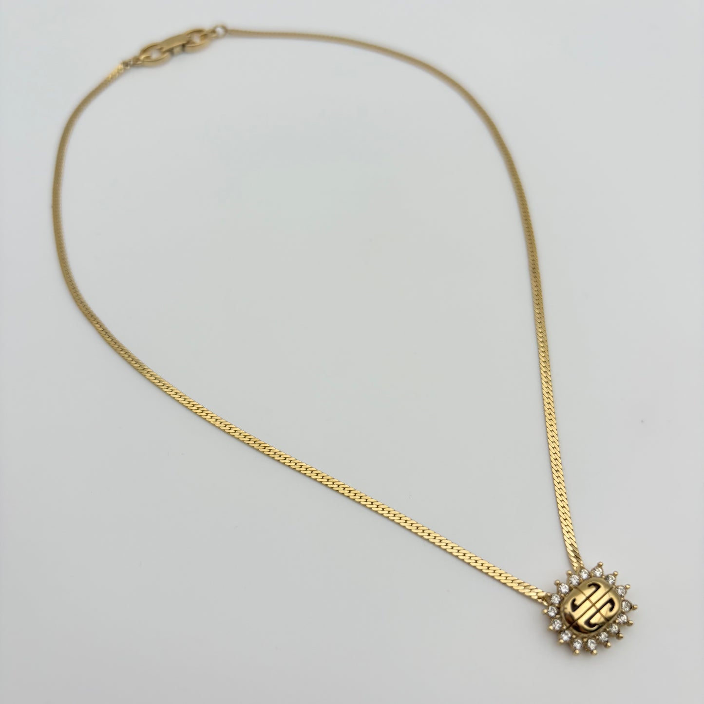 GIVENCHY ネックレス
