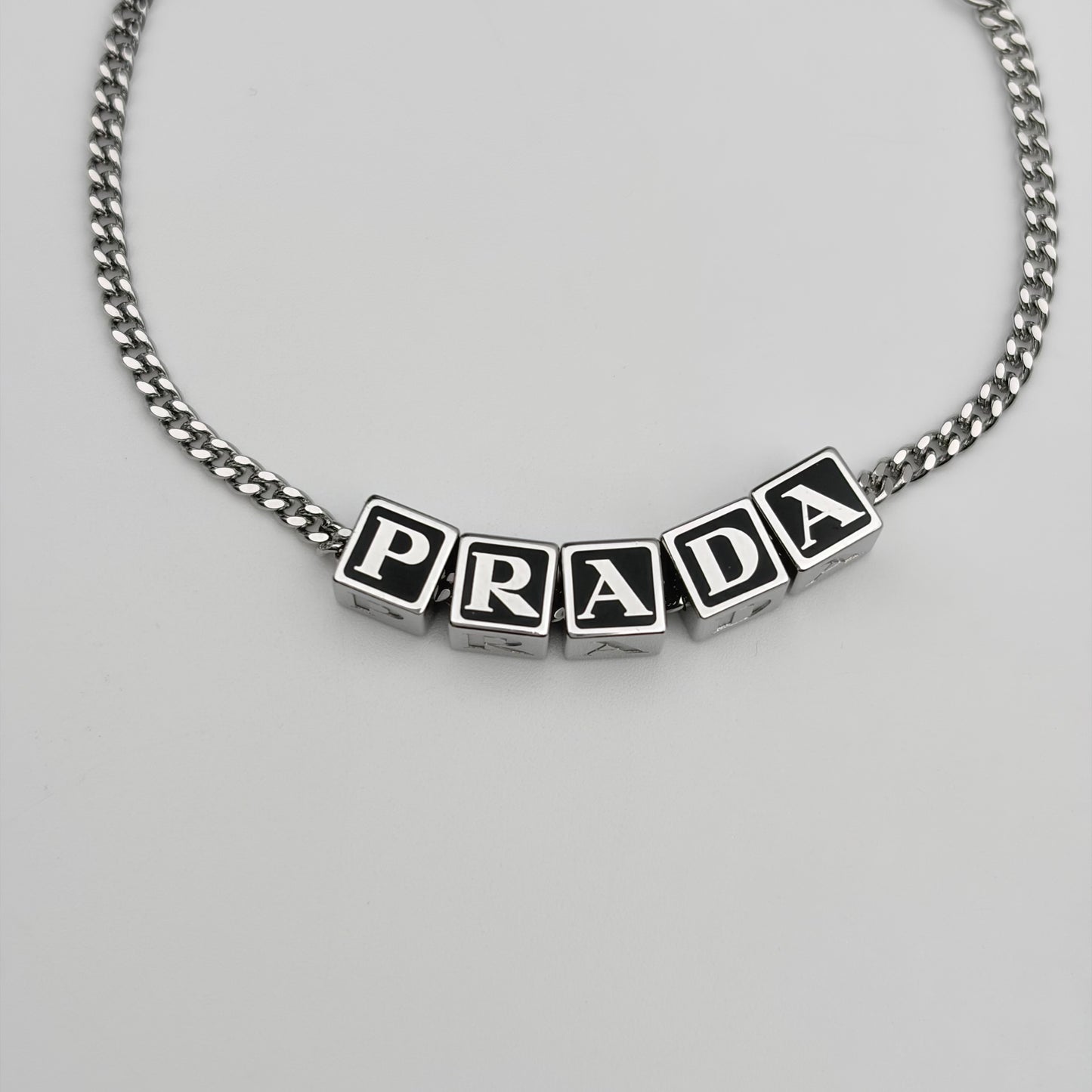 PRADA ブレスレット