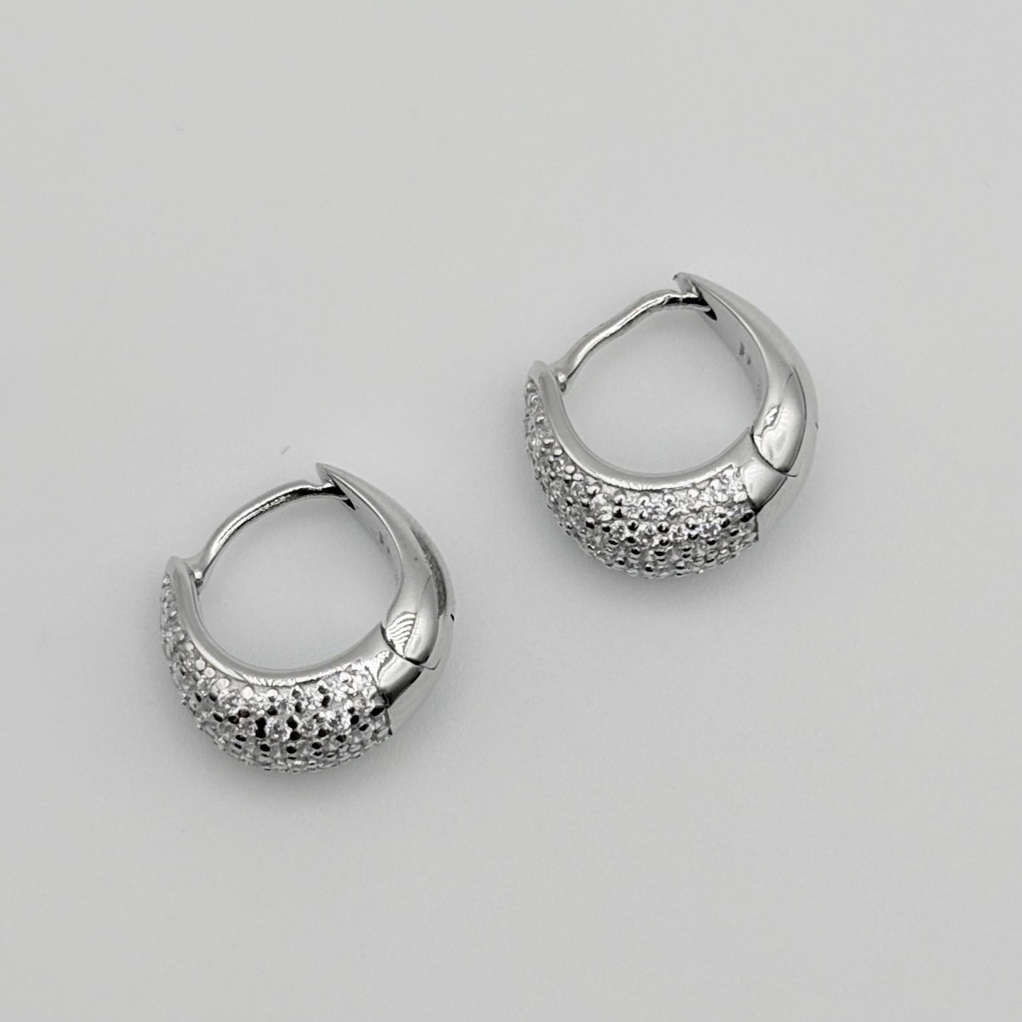 TOM WOOD ピアス