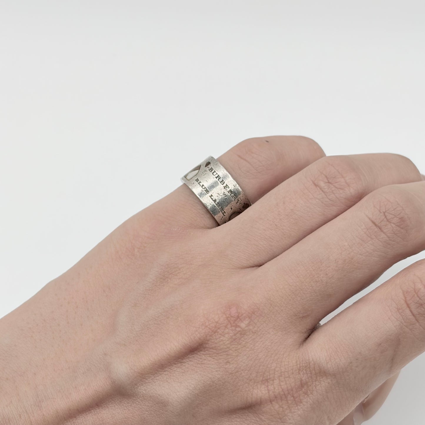 Burberry リング