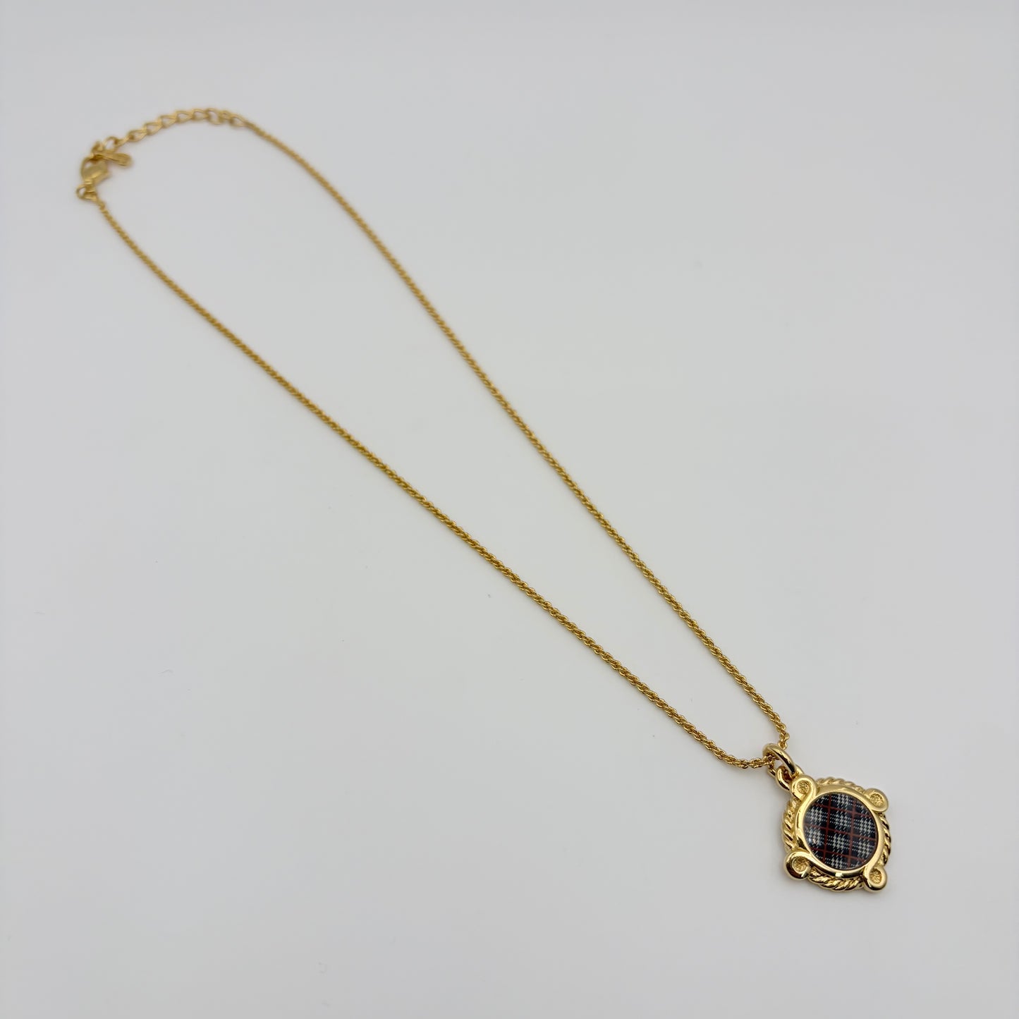 Burberry ネックレス