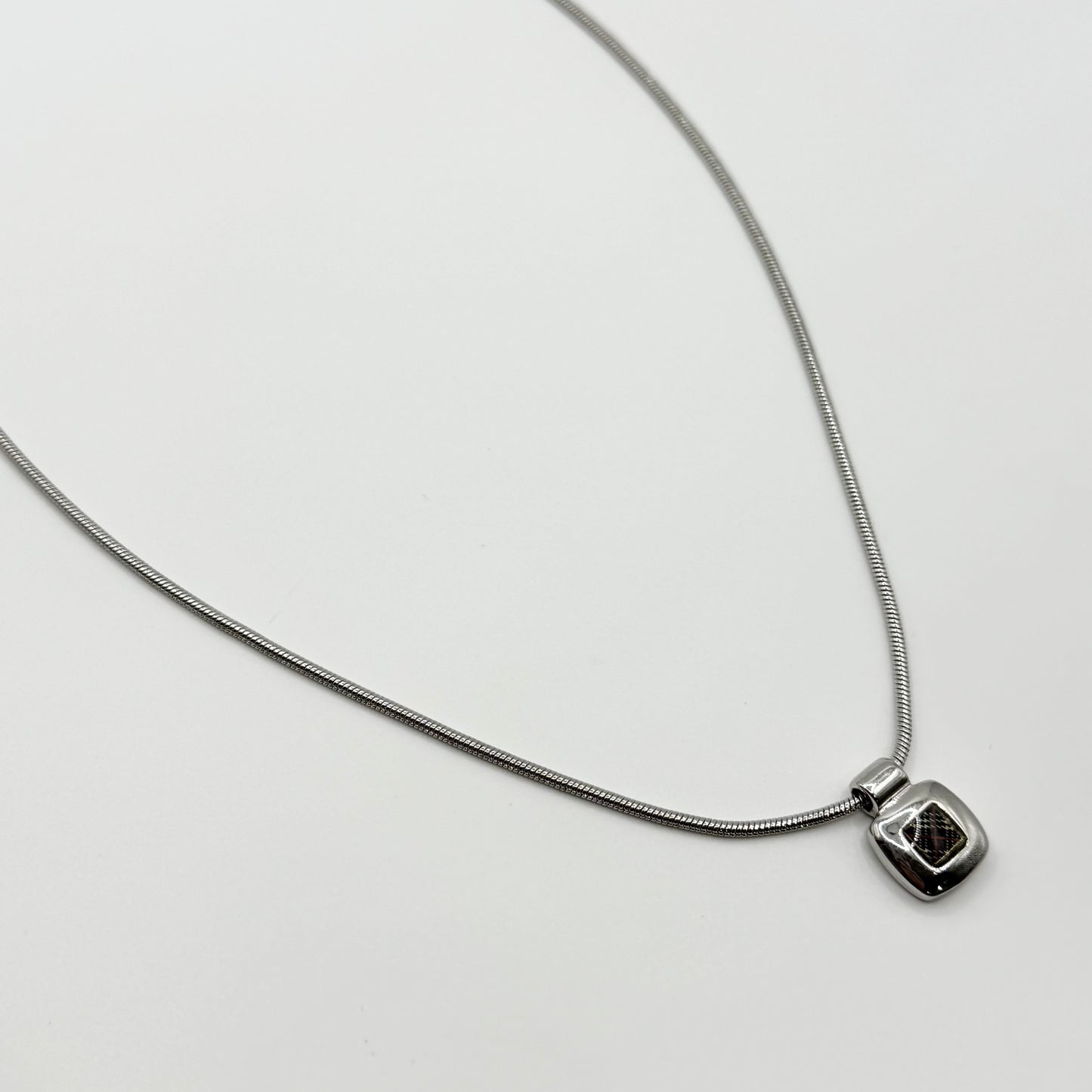 Burberry ネックレス