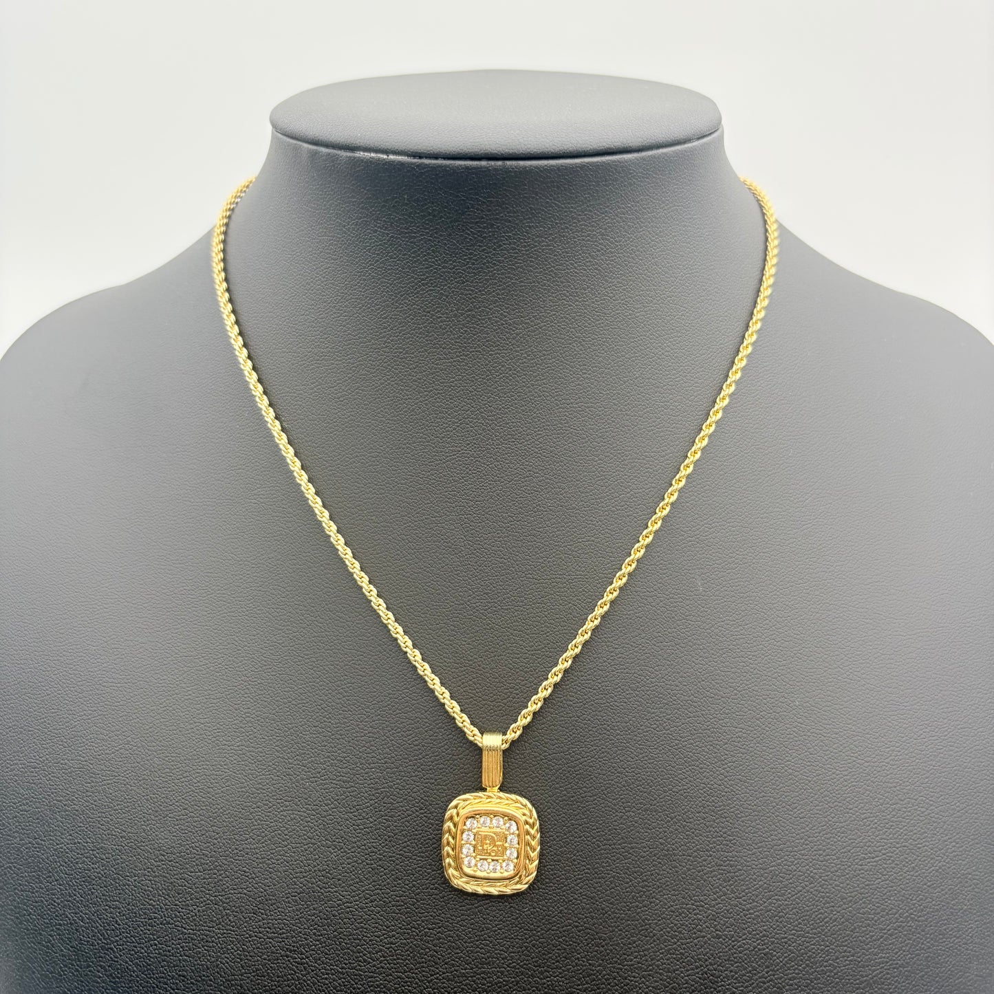 Christian Dior ネックレス