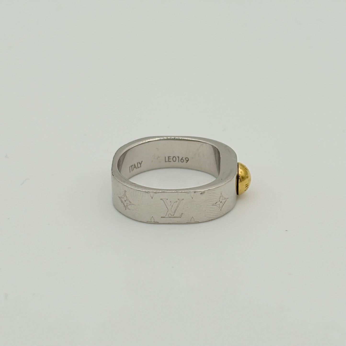 LOUIS VUITTON リング